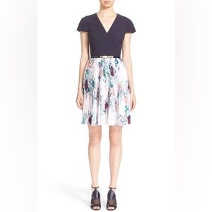 Ted Baker Dessy Acanthus Pleated floral skirt dress Blue Floral Sz 12 Lined.